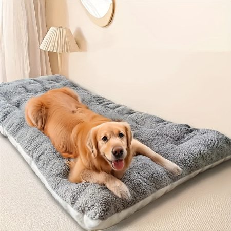 Extra-Large Plush Dog&Cat Sofa Bed | Ultra-Soft, 8 Compartments, Extra-Large Plush Dog&Cat Sofa Bed | Super Soft, Thick Polyester Pet Mat with a Non-Slip Bottom | Comfortable Rectangular Sofa Suitable for Small to Large Dogs And Cats | Light Gray with Whi